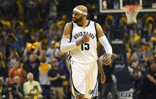 他犹如一个 他犹如一个